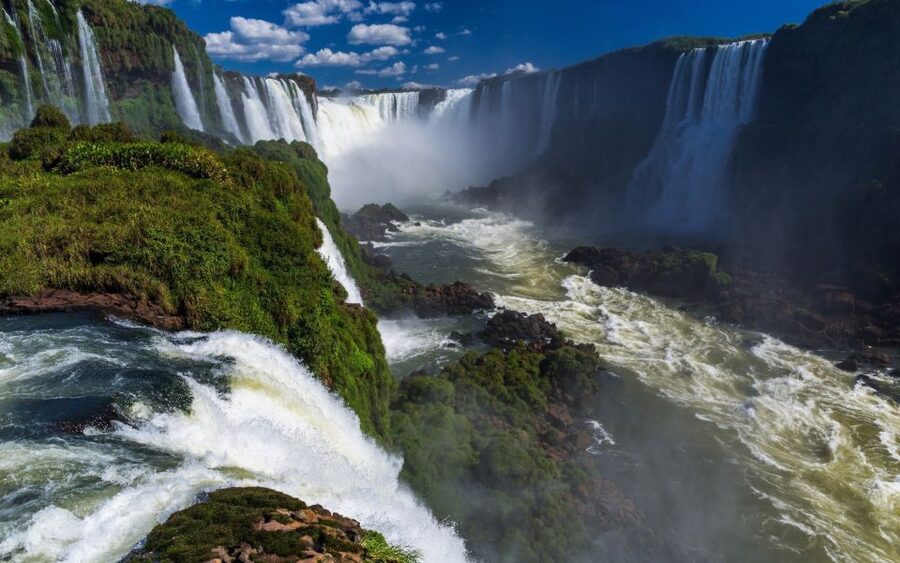 From Buenos Aires: 3-Day Iguazu Falls Tour with Airfare - What to pack for the falls