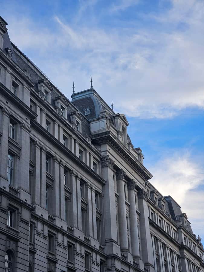 From Colonialism to Eclecticism, Buenos Aires arquitectonica - Reconquista Street and Banco Hipotecario
