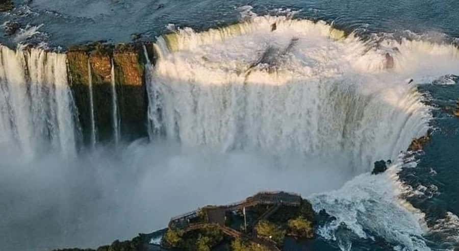 From Foz do Iguaçu: Argentinian Iguazu Falls with Ticket - Why the Argentinian side feels different