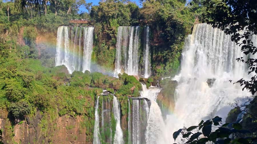 From Foz do Iguaçu: Tour to Argentinian Falls - Devils Throat when the circuit is open
