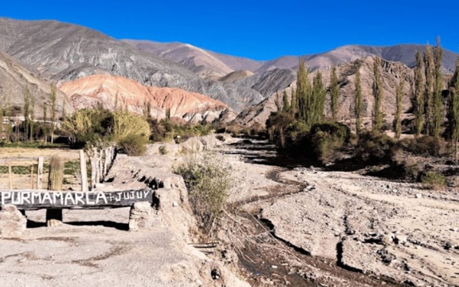 From Jujuy: Quebrada de Humahuaca, Purmamarca and Tilcara - The ceramic factory and the commercial side of the trip