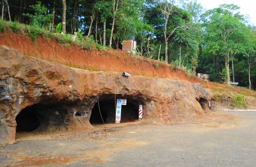 From Puerto Iguazu: San Ignacio Ruins and Wanda Mines Tour - Accessibility and the physical demands