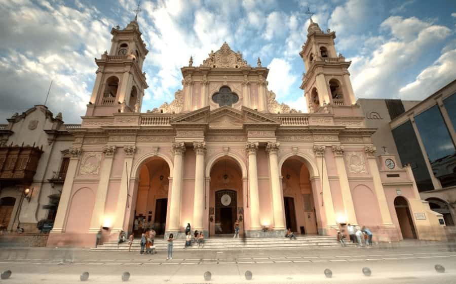 From Salta: City Tour of the city on a half-day ride - San Francisco Church and San Bernardo Convent