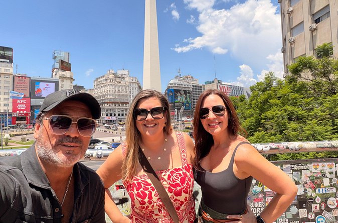 Guided Tour of the City of Buenos Aires - San Telmo, the old market, and Plaza Dorrego