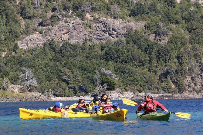 Half a day of kayaking on the Nahuel Huapi lake in private service - From Bariloche to the Circuito Chico Viewpoints