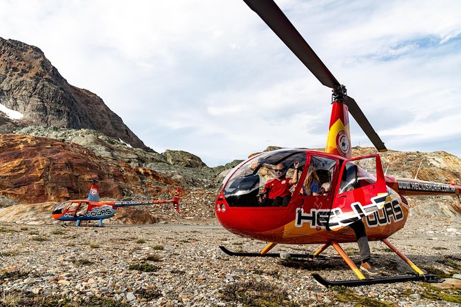 Helicopter Overflight - Landing in the Cordillera - A30 - Five Brothers Hill and the Southern Andes