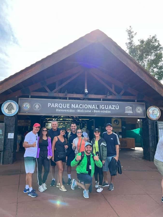 Iguazu Falls: Brazil & Argentina in One Day (Private) - Brazils two-hour trail and the widest view