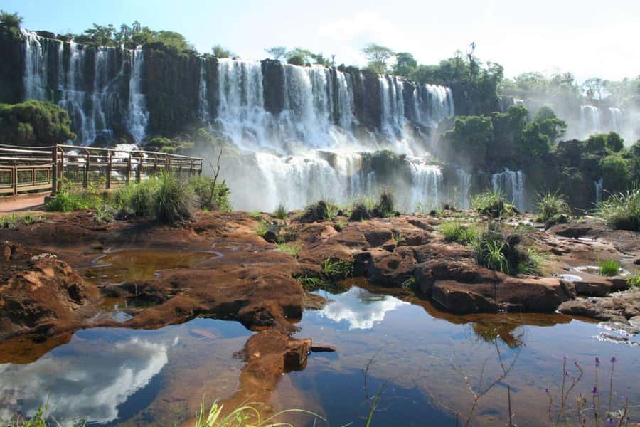 Iguazú Falls: The Natural Wonder of Argentina - How the bilingual guiding works in practice