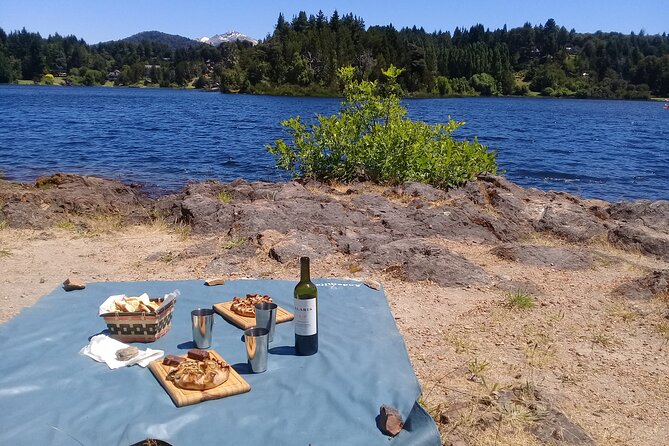 Kayak paddling adventure around Bariloche - When bad weather changes the adventure