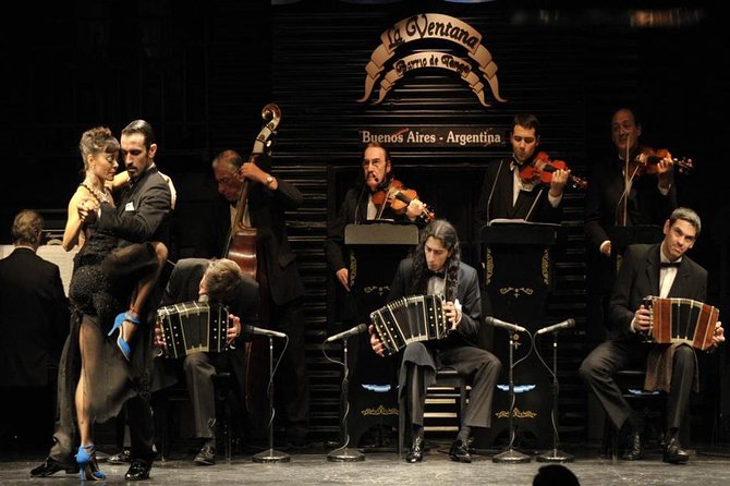 La Ventana Tango Show & Dinner with Optional Classic Bus Ride - Entering La Ventana in San Telmo