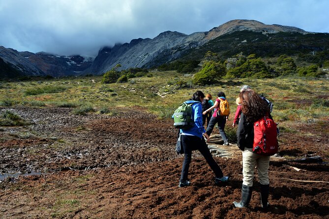 Laguna Esmeralda Trekking Adventure with Lunch - Mud, weather, and what to wear