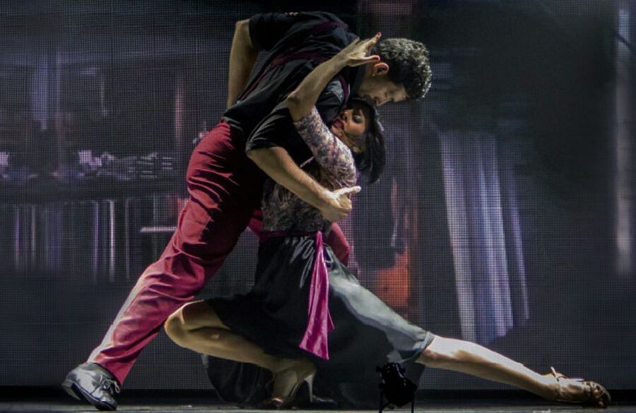 Madero Tango: Executive Only Tango & Folklore Show - Why the 20-plus artist cast matters