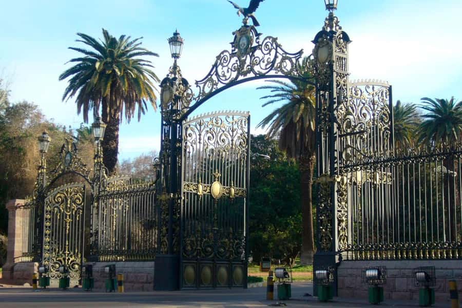 Mendoza: City tour with visit to General San Martin Park - Who should book this four-hour outing