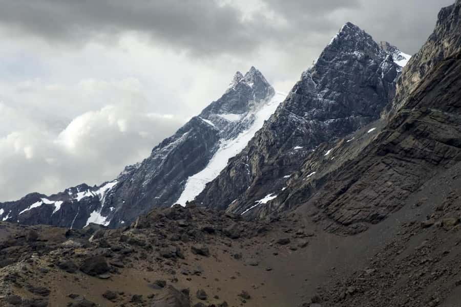 Mendoza: High Mountain Experience, a Tour through the Andes - Starting early beside the Mendoza River