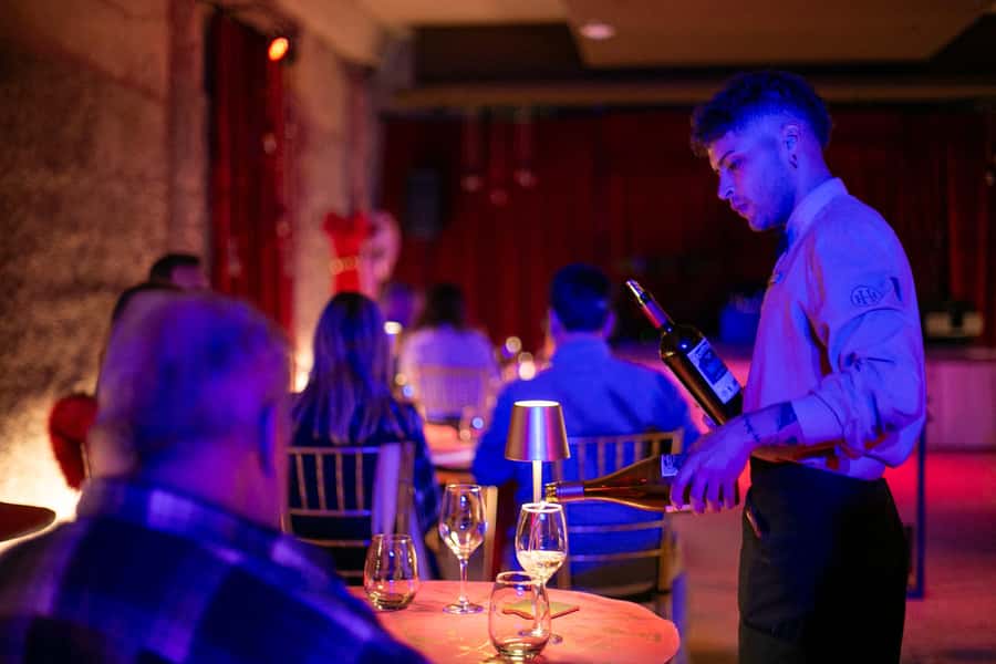 Mendoza: Tango Show with Dinner at Hualta Winery Hotel - Who should book this tango evening?