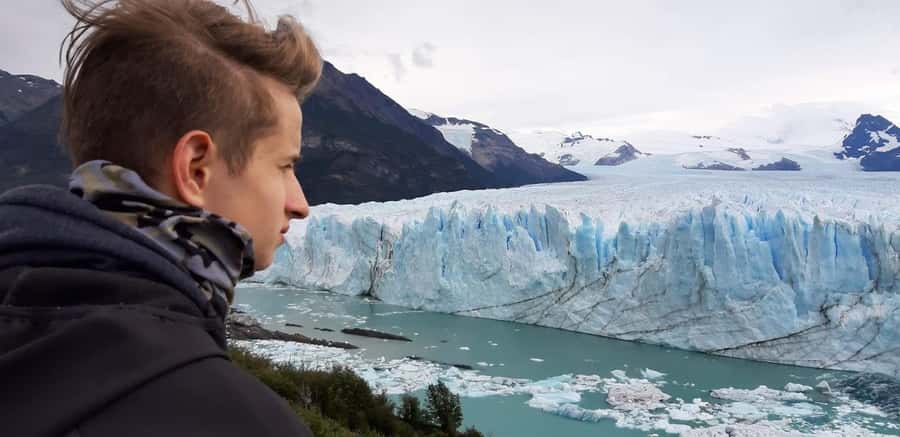 Moreno Glacier: Tour from El Calafate with tour guide, walkways, and boat ride - Key points at a glance