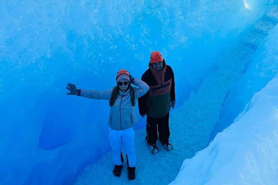 Perito Moreno Full Day Minitrekking with Transfer & Walkways - Walking the shore before reaching the ice