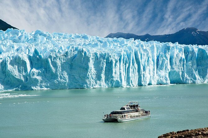 Perito Moreno Glacier Experience with Boat Navigation !! - Four hours beside the Perito Moreno Glacier