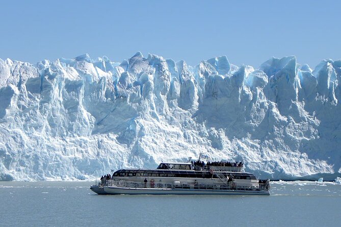 Perito Moreno Glacier Experience with Boat Navigation !! - Making the most of the four-hour visit