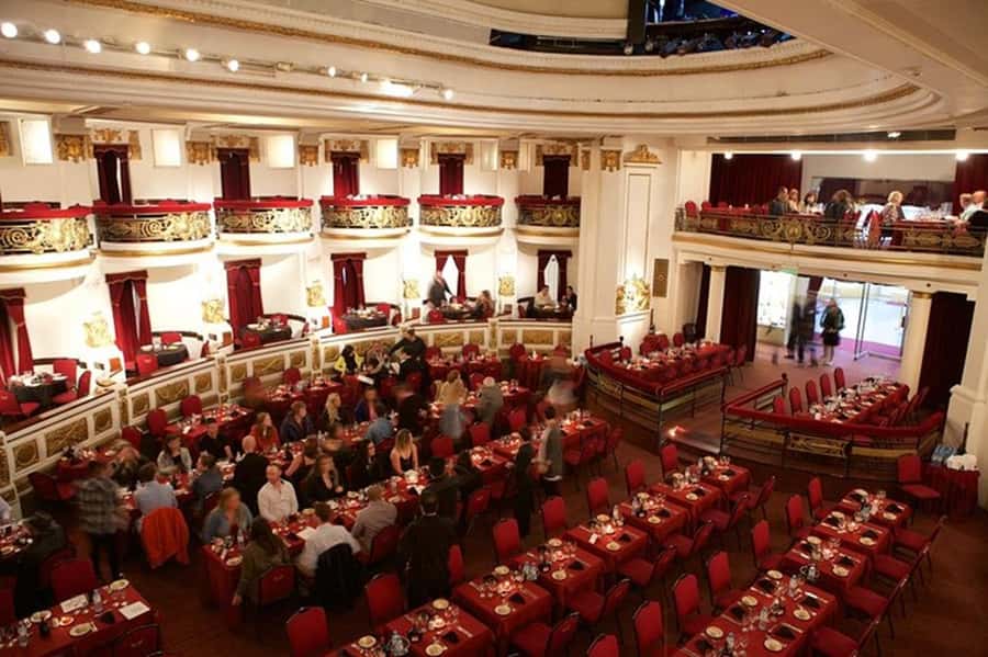 Piazzolla Tango Show in Buenos Aires (with optional dinner) - The tango show: live music, costumes, and stage drama