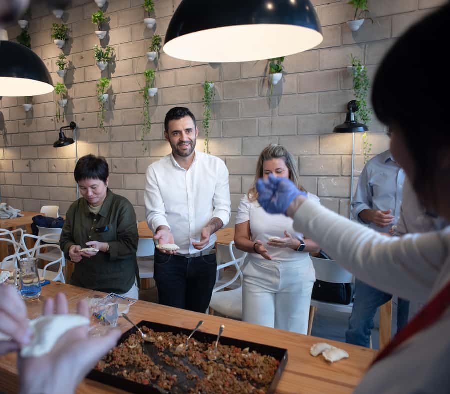 Premium Empanadas Cooking Class & Wine Tasting Experience - Key Points