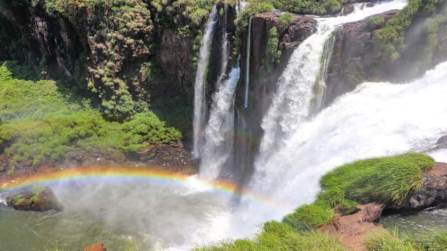 Puerto Iguazu: Argentine Falls & Great Adventure Boat - The train to Devil’s Gorge
