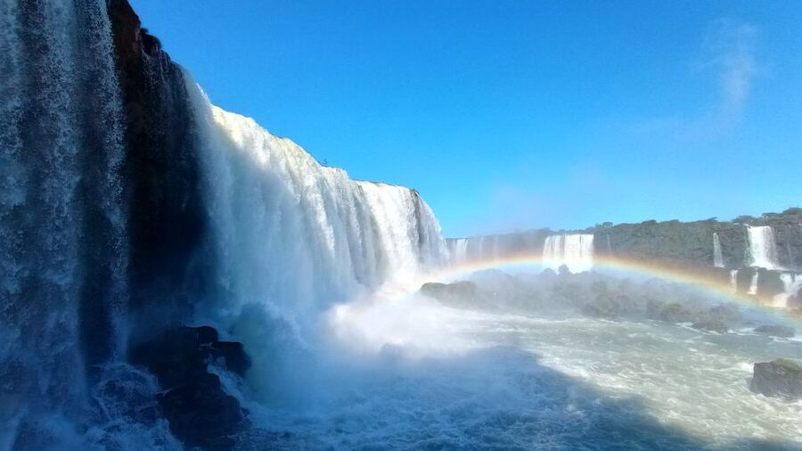 Puerto Iguazú: Brazilian Falls Half-Day Panoramic Tour - Timing, comfort, and small practical choices
