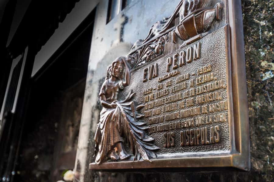 Recoleta & Cemetery for curious people - Edificio Kavanagh and the city’s vertical ambition