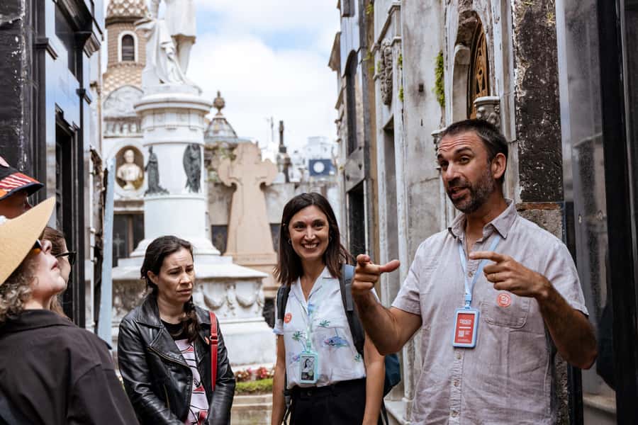 Recoleta Cemetery - Small Group Tour of History & Secrets - Booking details and final verdict