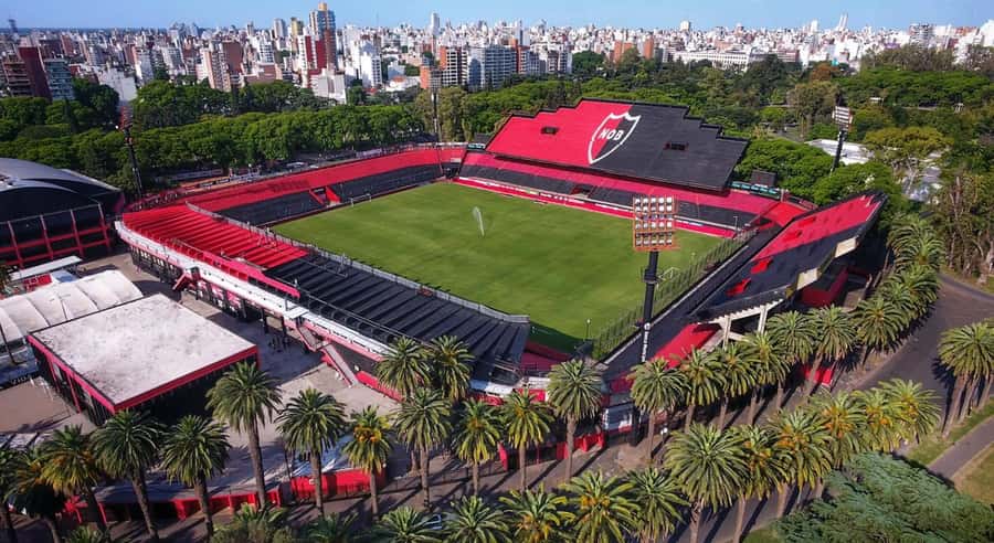 Rosario: Newell's Old Boys Football Match and Messi Tour - Key points to know before booking