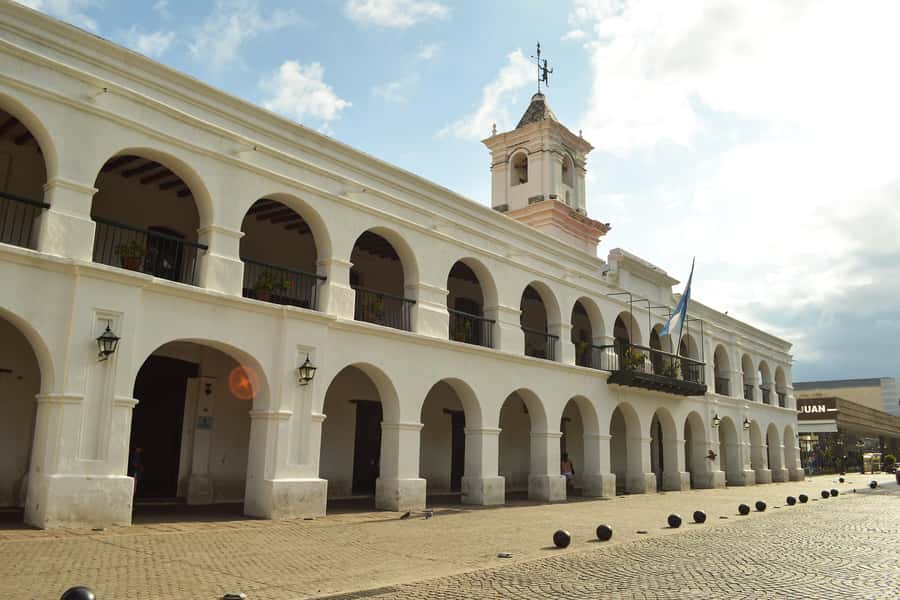 Salta: 4-Hour Guided Highlights City Tour - The Handicraft Market and a useful local finish