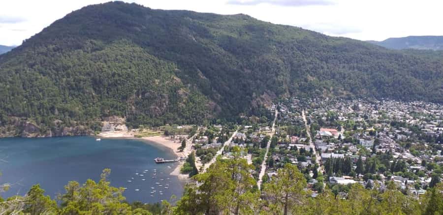 San Martin de los Andes along the Route of the 7 Lakes - Villa La Angostura, the first proper stop