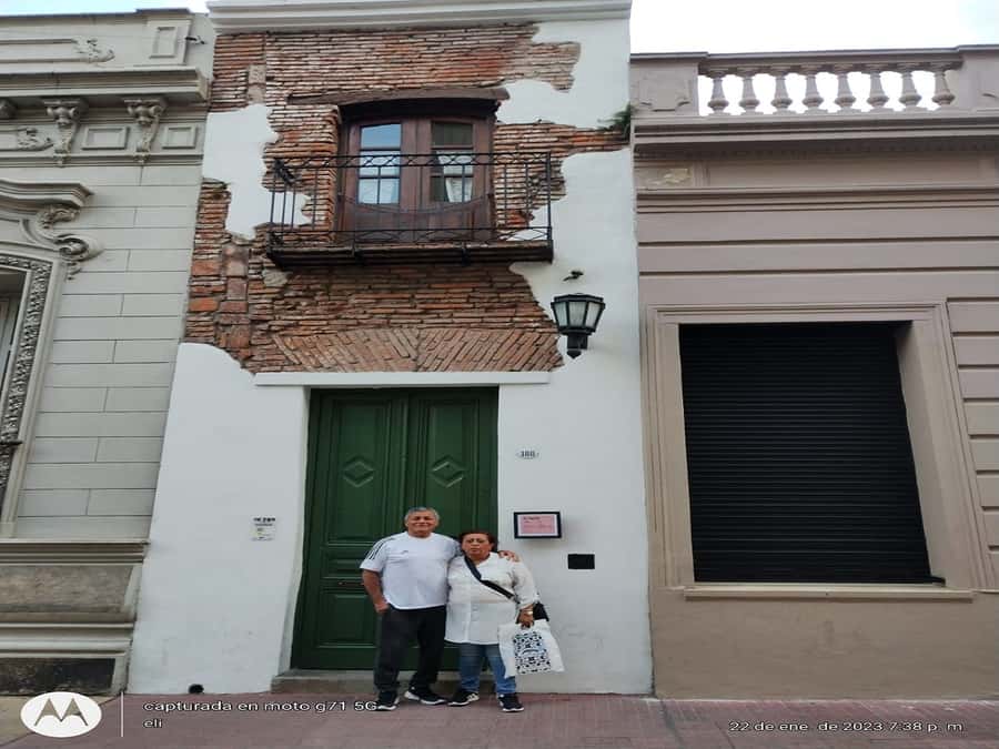San Telmo Private Guided amazing Walking Tour - What the private format really gives you