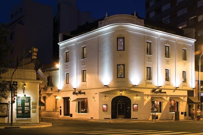 Tango Show: "El Viejo Almacén" - Dinner packages, drinks, and the real value of the upgrade