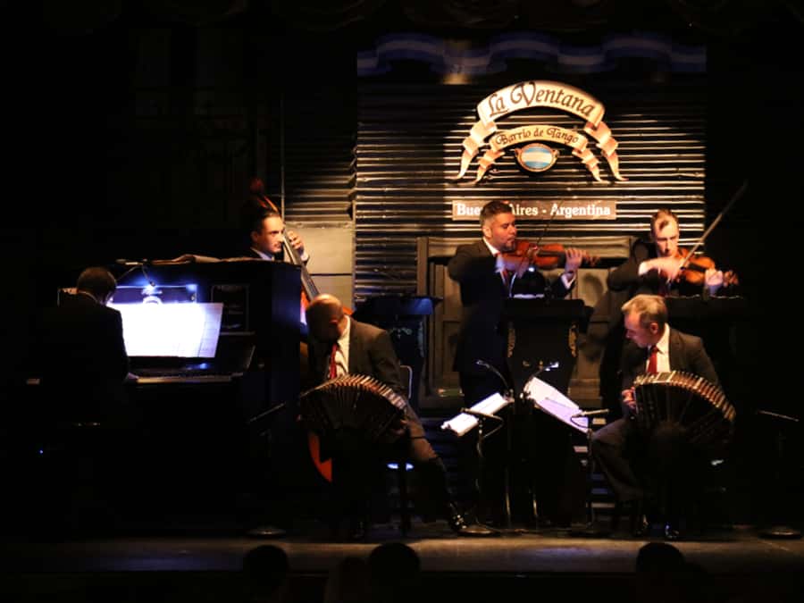 Tango show in La Ventana with optional Dinner - Who will enjoy La Ventana most?