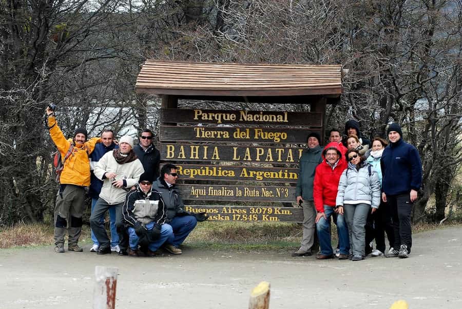 Tierra del Fuego National Park: Small Group Tour with Lunch - From Ushuaia to the park entrance