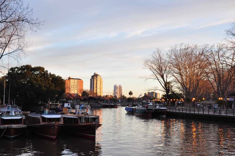 Tigre Full-Day Tour with Boat Ride - Returning to Buenos Aires by train