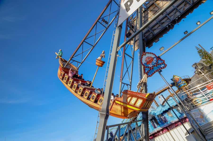 Tigre: Parque de la Costa Ticket & Transfers - Family rides, boats, haunted attractions, and games
