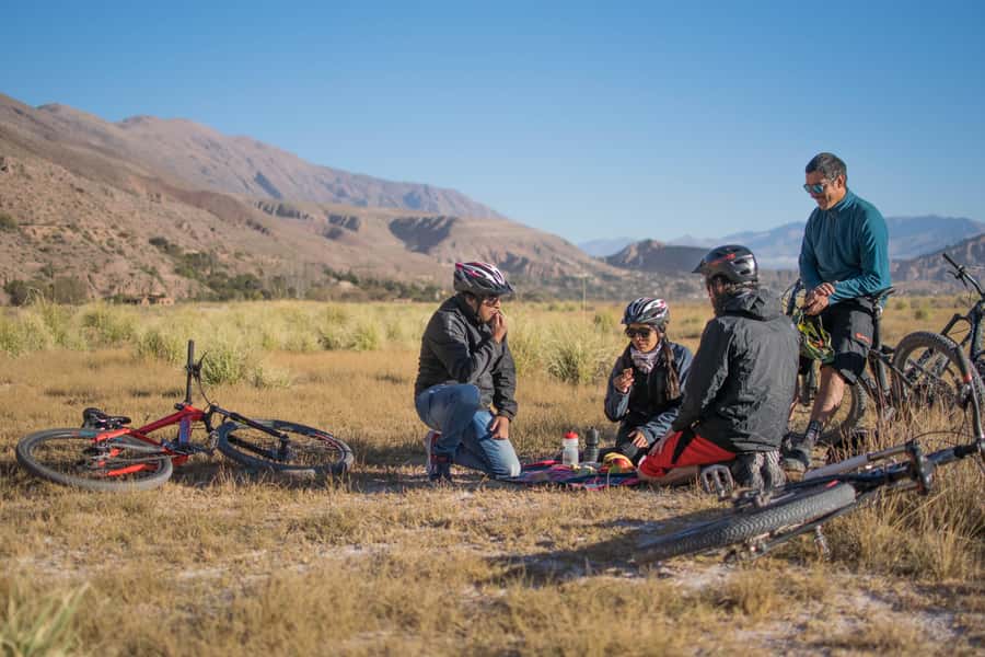 Tilcara: 2 hours cycling tour trough the rural area - Booking flexibility and practical details