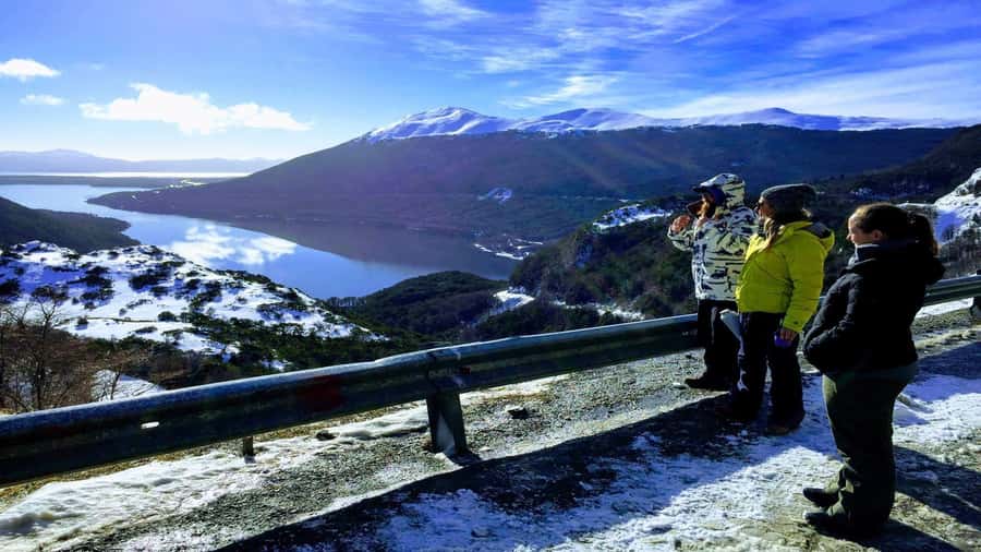 Ushuaia 4WD Off-Road Adventure: Hidden Lakes & Argentine BBQ - Why this 4x4 day feels different from a lake bus tour