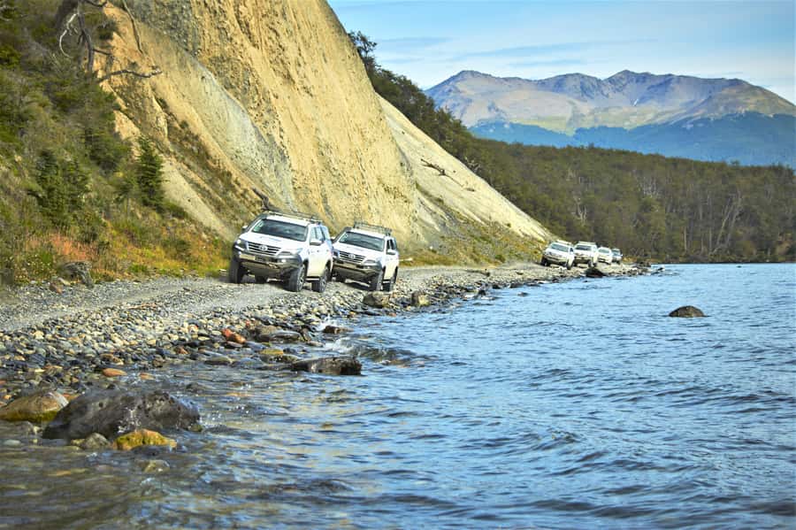 Ushuaia: Off-Road 4X4 Lakes Tour - Key points to know before booking