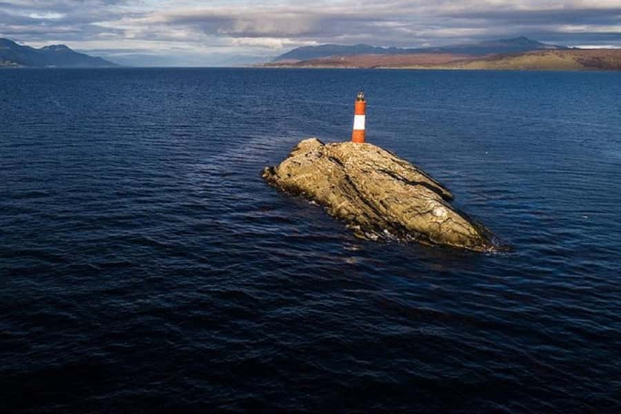 Ushuaia: Sailing Beagle Channel to the Penguin Colony - Who will get the most from this outing