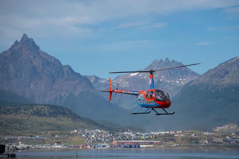 Ushuaia Scenic Flight | 7 minutes - The Maritime and Presidio Museum from Above