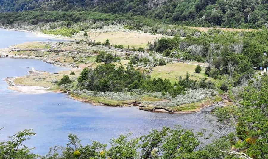Ushuaia: Tierra del Fuego National Park Half-Day Tour - Lapataia Bay and the final road marker